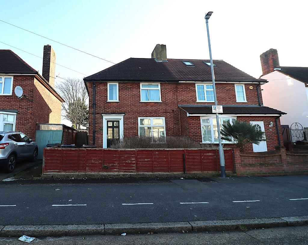 Main image of property: Markyate Road, Dagenham, London, RM8