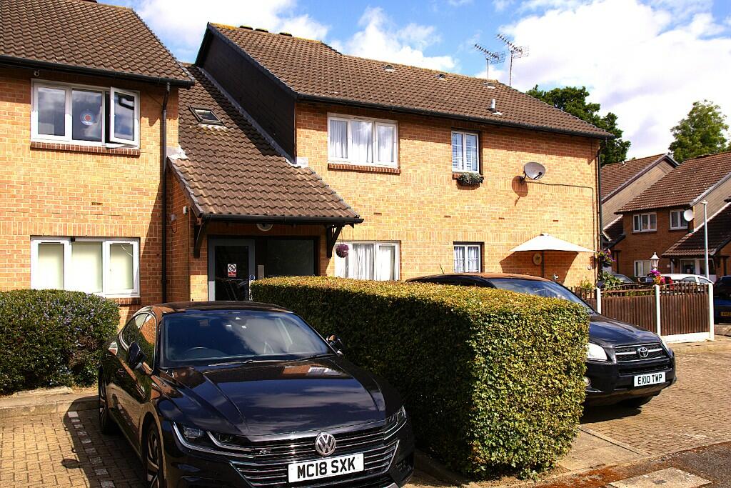 Main image of property: Hereward Green, Loughton, Essex, IG10