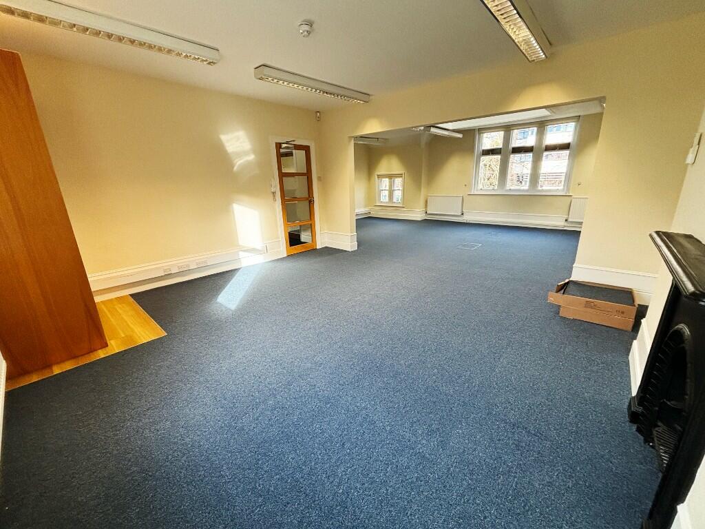 Additional property image - 11 Cathedral Road, Cardiff, CF11 9HA
