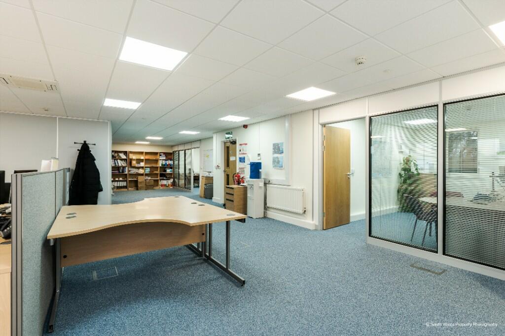 Additional property image - 3 Purbeck House, Lambourne Crescent, Cardiff