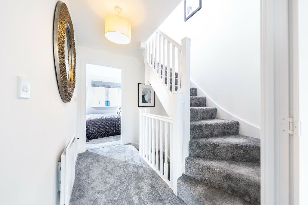 Additional property image - Fitzroy Close, Cambourne, Cambridgeshire, 
CB23 6NE