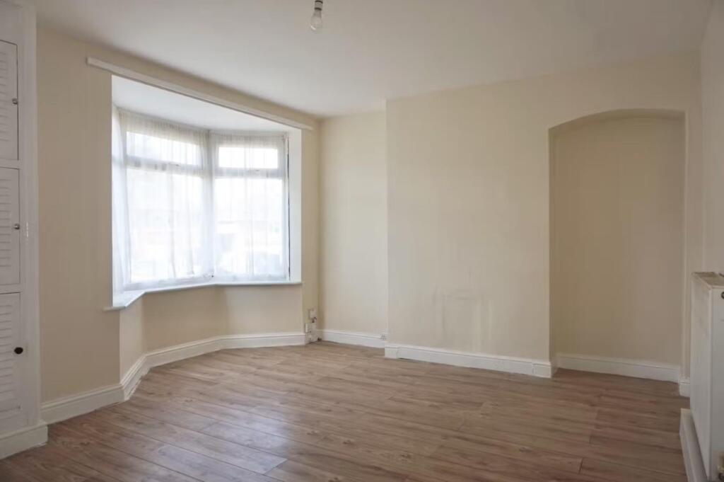 Additional property image - Honiton Crescent, Birmingham