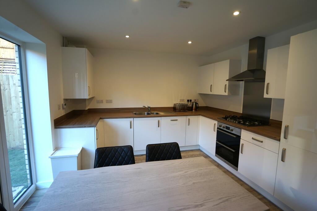 Additional property image - Poppy Close, Stoke Gifford, Bristol, BS34