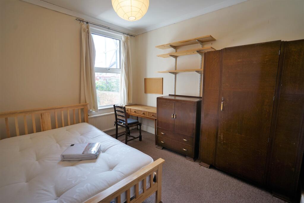 Additional property image - Wellington Crescent, Horfield, Bristol, BS7