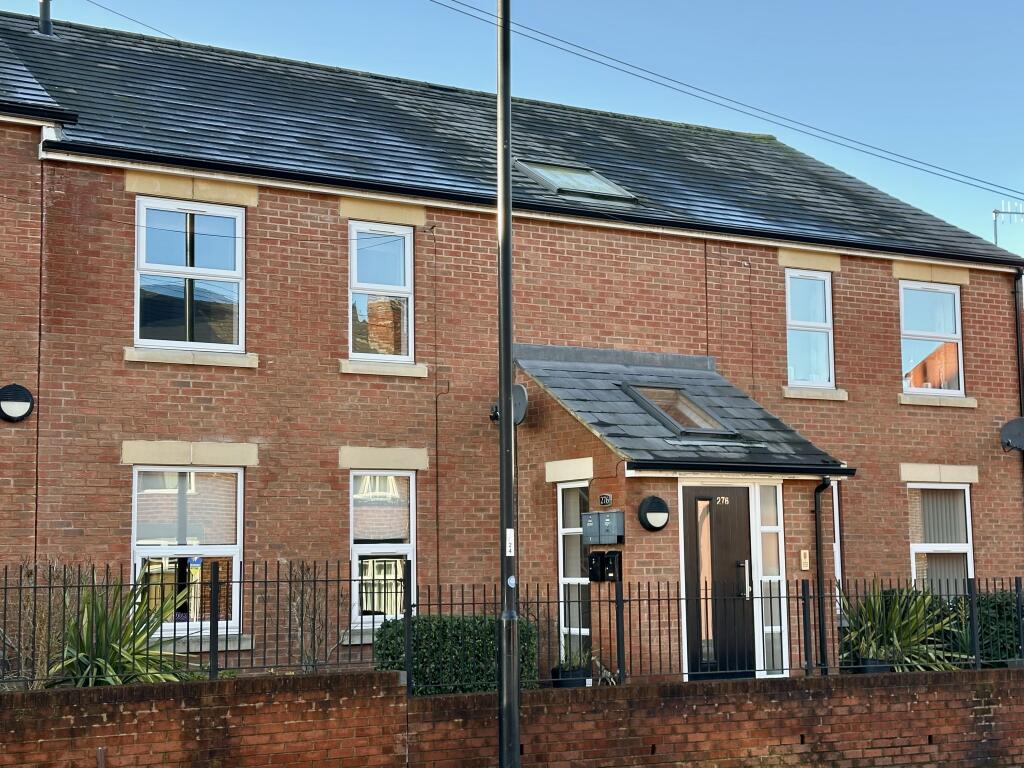 Main image of property: Flat 3 276 Woodseats Road Woodseats Sheffield S8 0PD