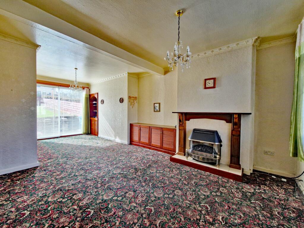 3 bedroom semidetached house for sale in Farne Road, Spittal, Berwick