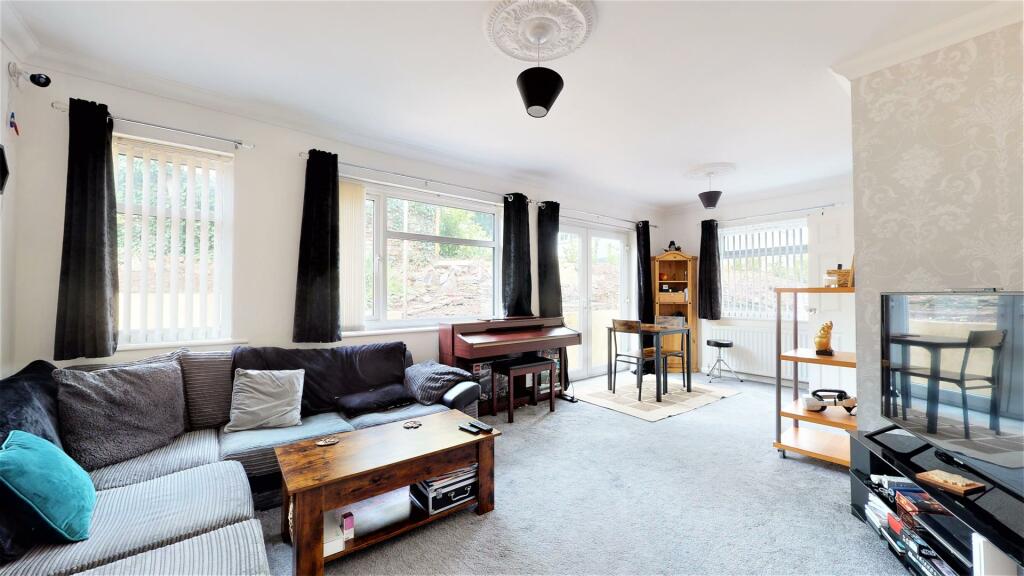 Additional property image - Wells Road, Knowle, Bristol