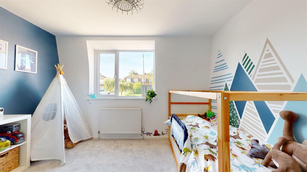 Additional property image - Woodleigh Gardens, Whitchurch, Bristol