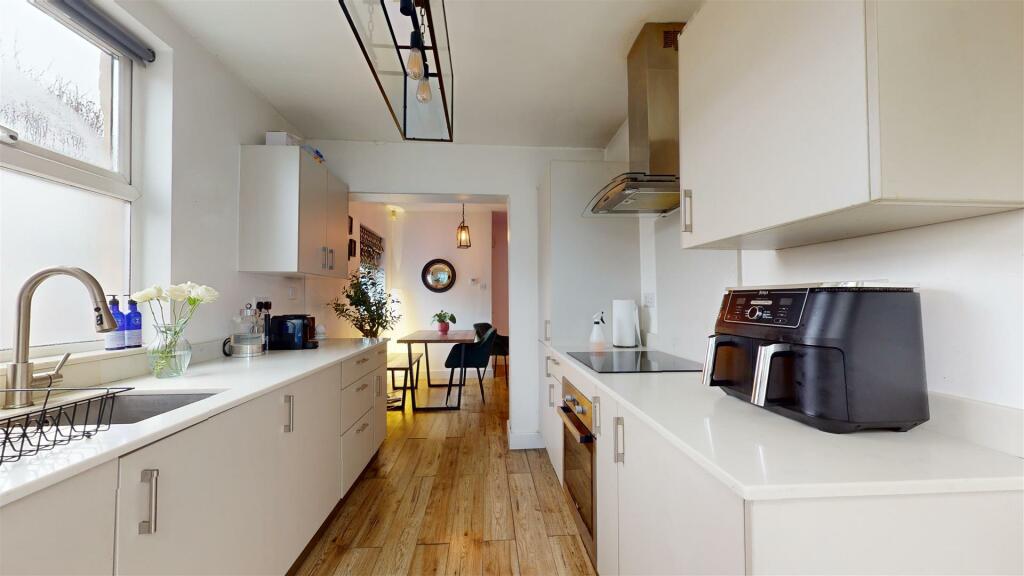 Additional property image - Oxford Street, Totterdown, Bristol