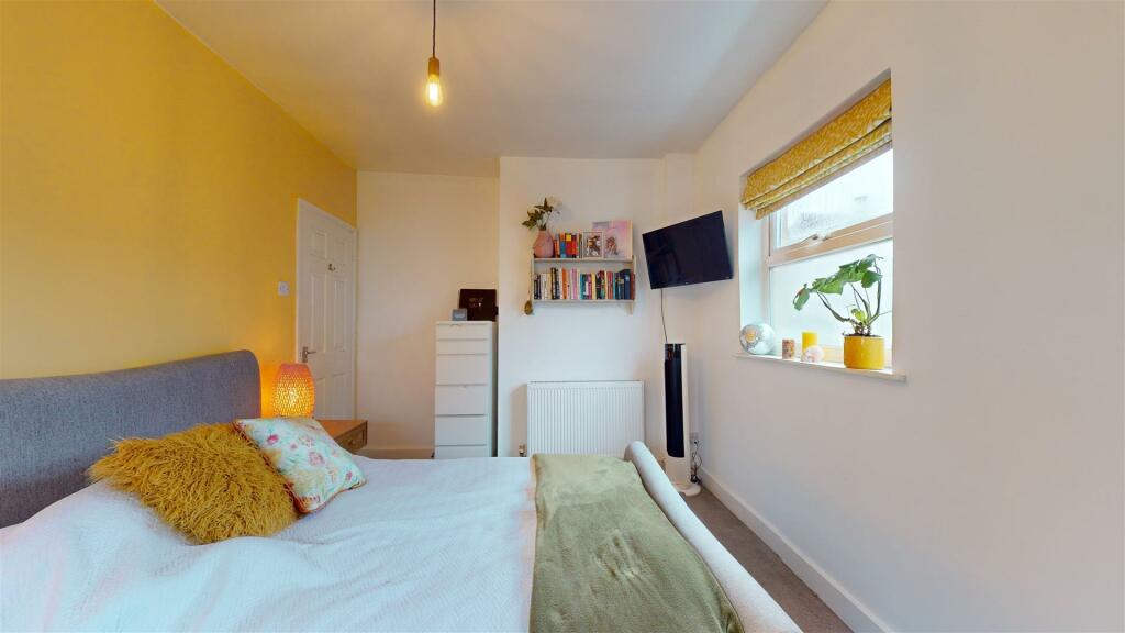 Additional property image - Oxford Street, Totterdown, Bristol