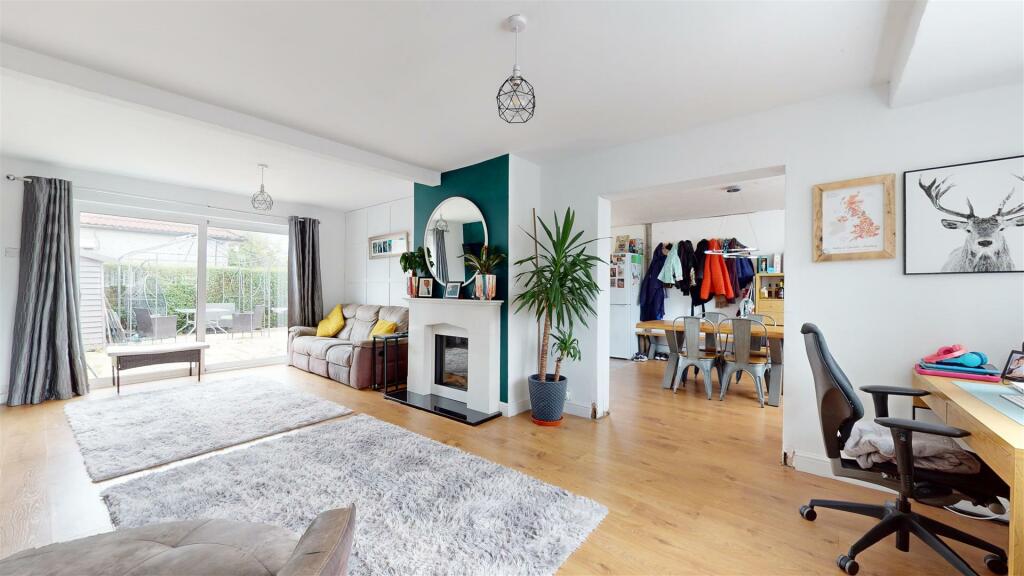 Additional property image - Gilda Crescent, Whitchurch