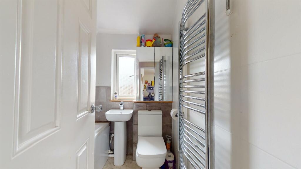 Additional property image - Gilda Crescent, Whitchurch