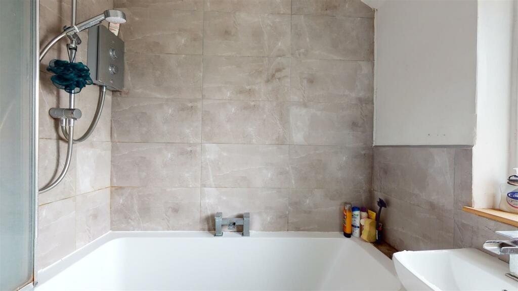 Additional property image - Gilda Crescent, Whitchurch