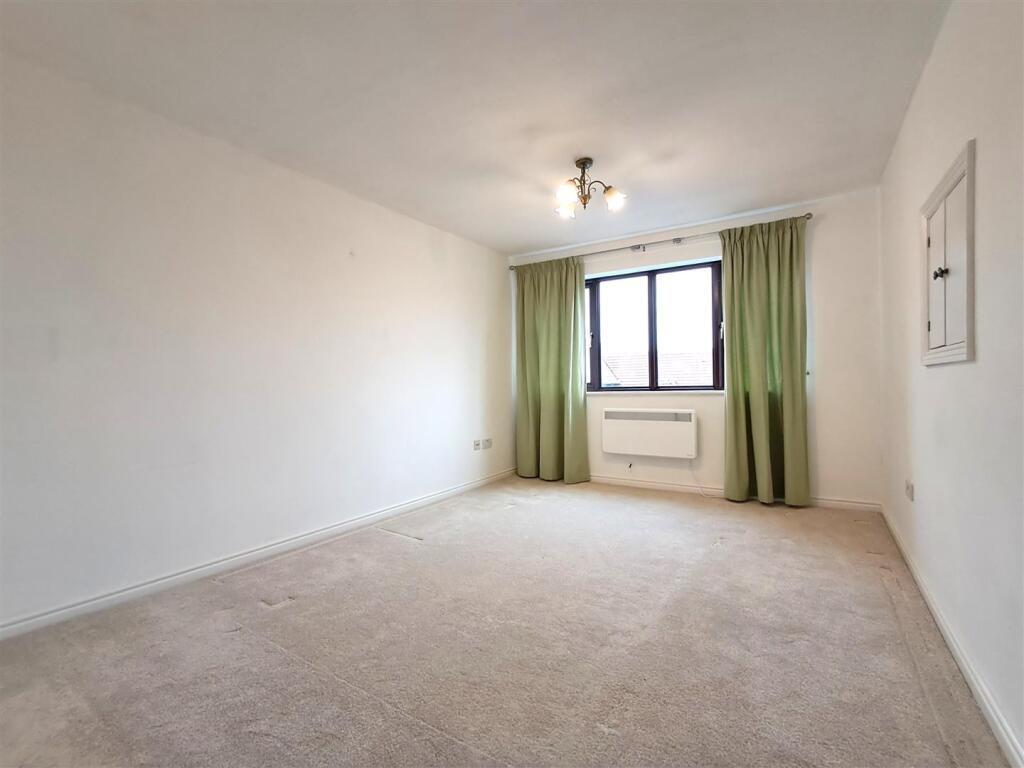 Additional property image - Barrington Court, Bristol
