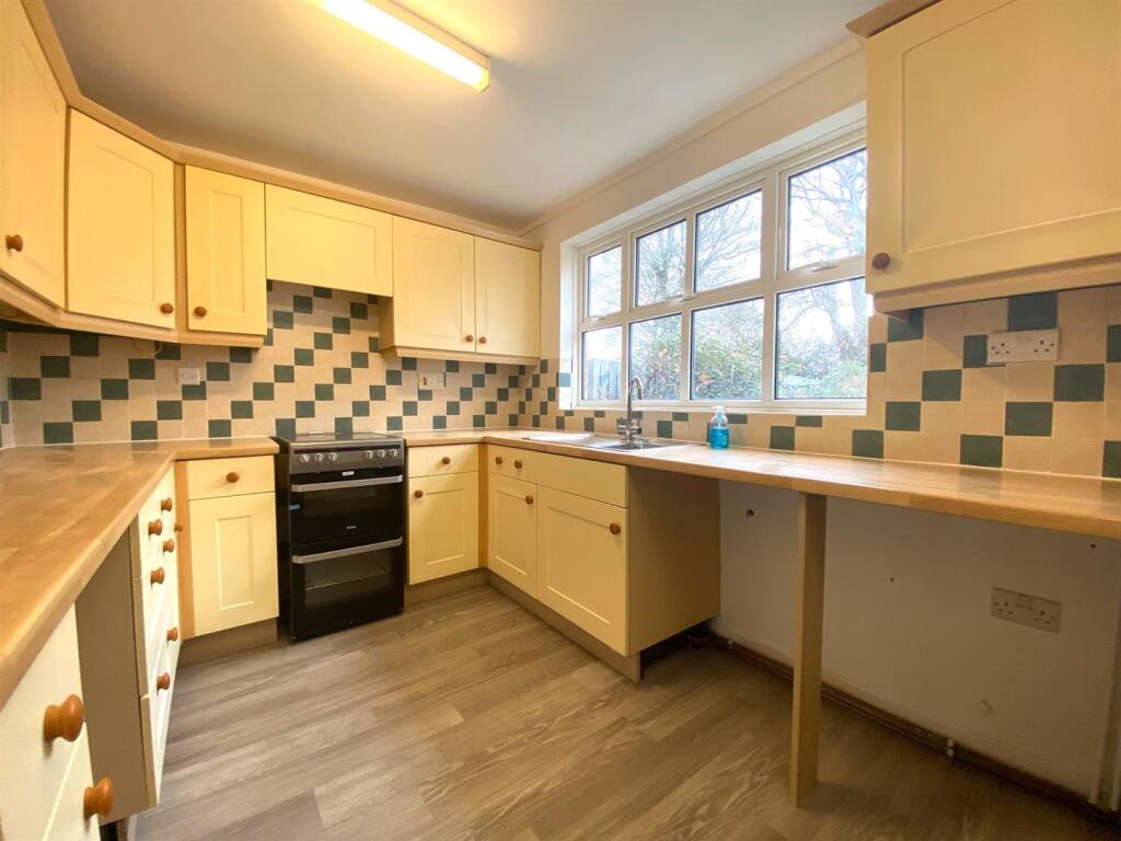 Additional property image - Arrowfield Close, Whitchurch