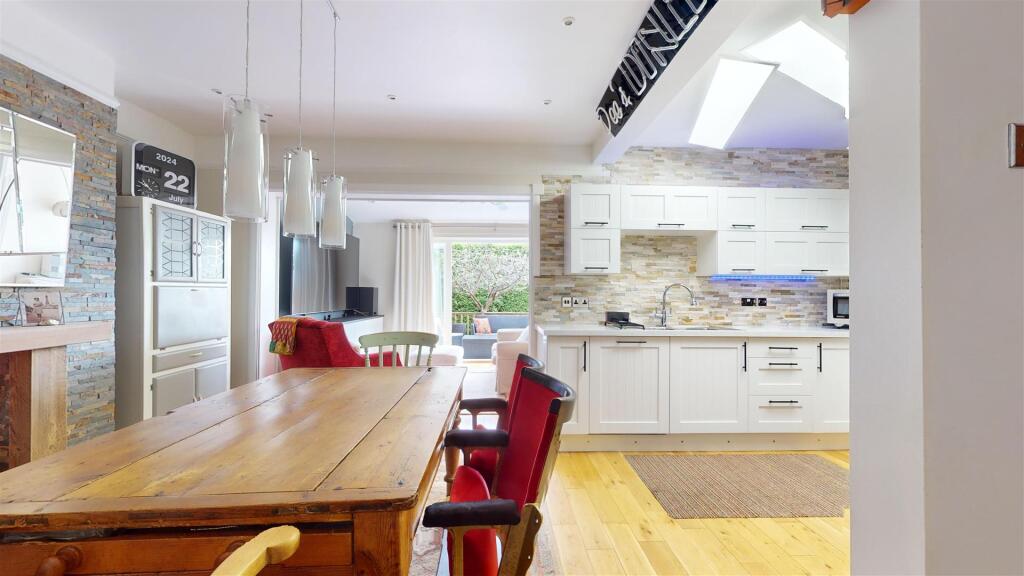 Additional property image - Wells Road, Whitchurch, Bristol