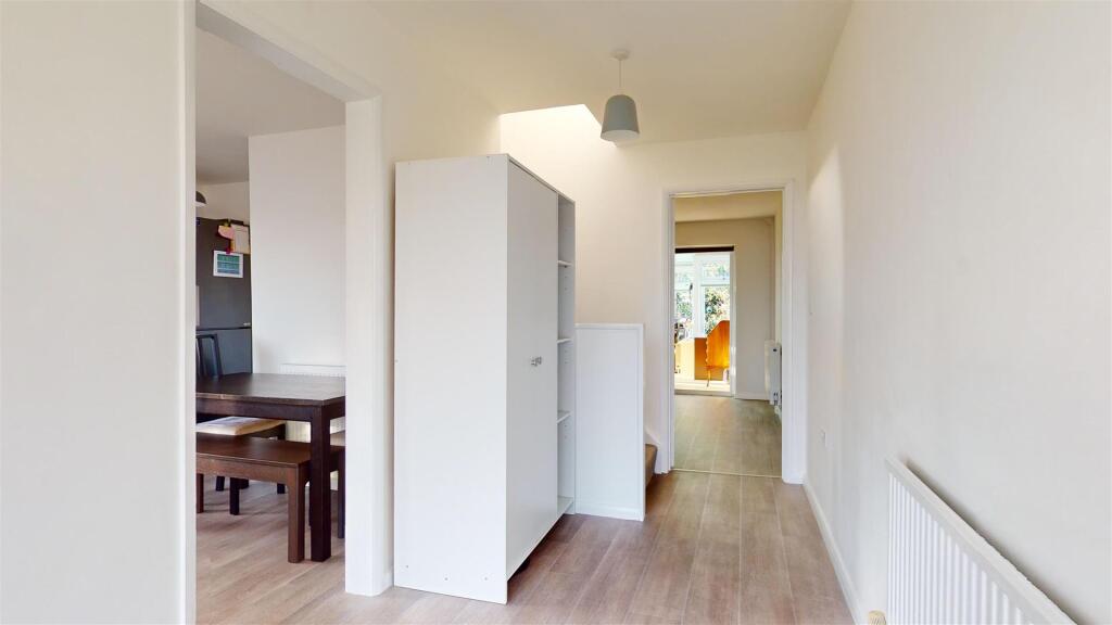 Additional property image - Pynne Close, Stockwood, Bristol