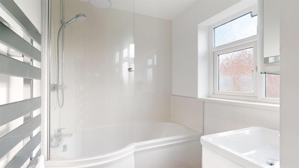 Additional property image - Pynne Close, Stockwood, Bristol