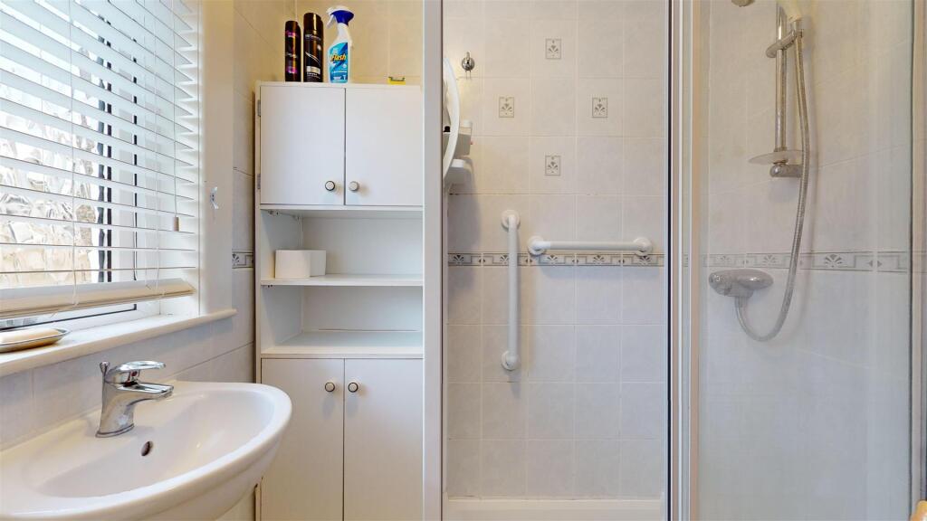Additional property image - Queens Road, Knowle, Bristol