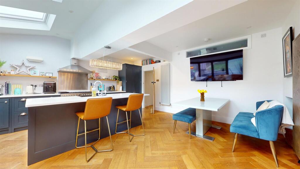Additional property image - Ravenhill Avenue, Knowle, Bristol