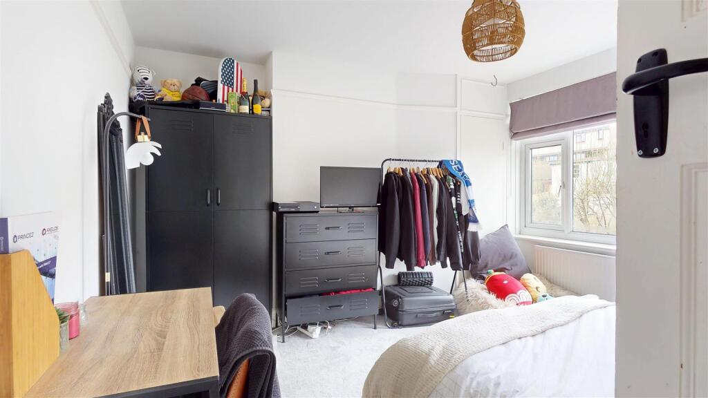Additional property image - Ravenhill Avenue, Knowle, Bristol