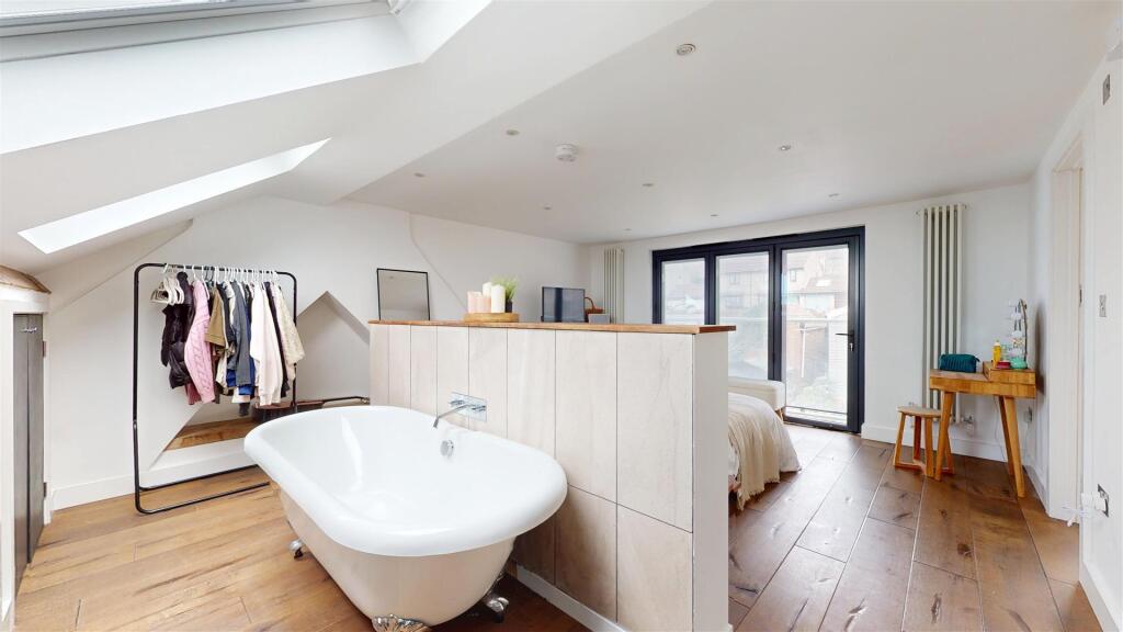 Additional property image - Ravenhill Avenue, Knowle, Bristol
