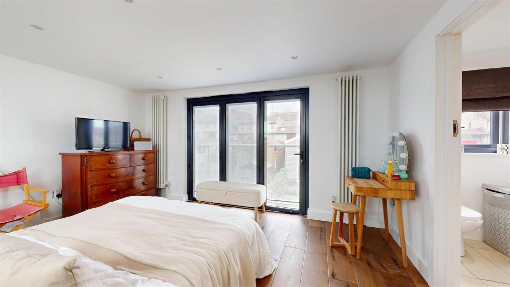 Additional property image - Ravenhill Avenue, Knowle, Bristol