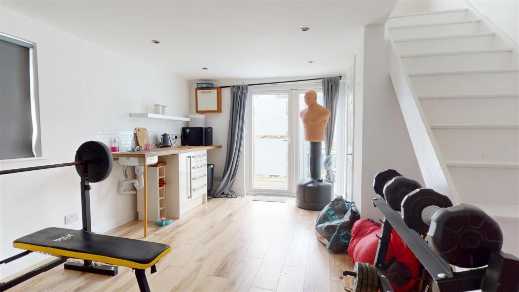 Additional property image - Ravenhill Avenue, Knowle, Bristol