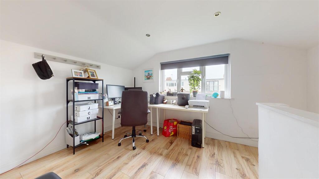 Additional property image - Ravenhill Avenue, Knowle, Bristol