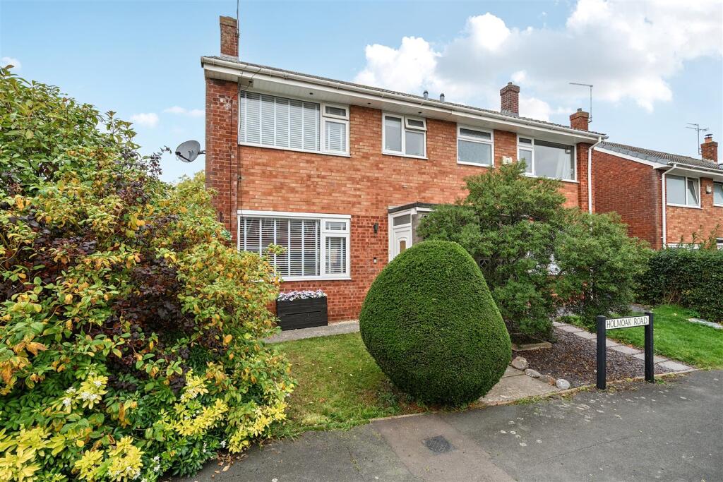 Main image of property: Holmoak Road, Keynsham
