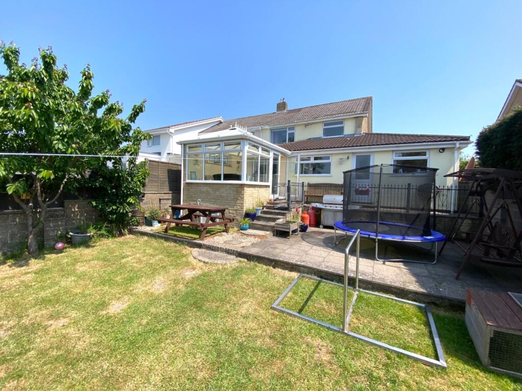 3 bedroom semidetached house for sale in Valley View Road, Paulton