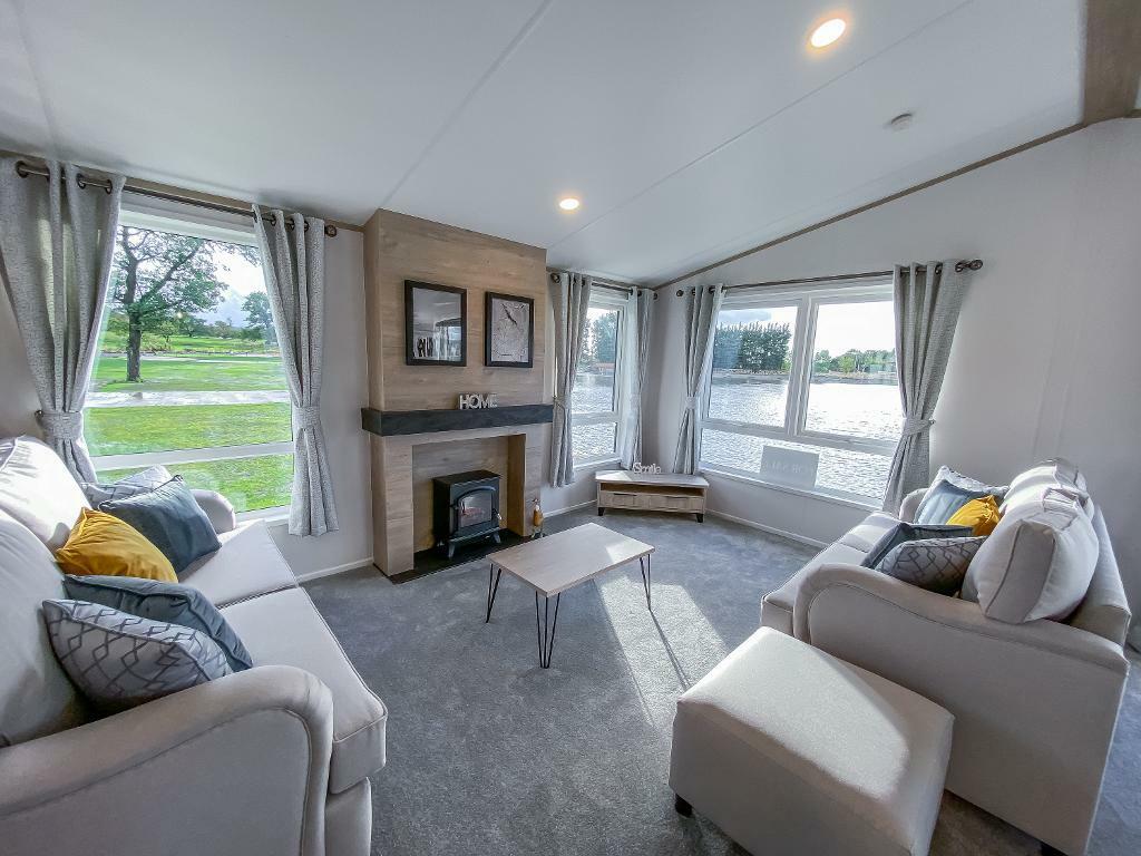 2 bedroom detached house for sale in Barrow, Clitheroe, Lancashire, BB7