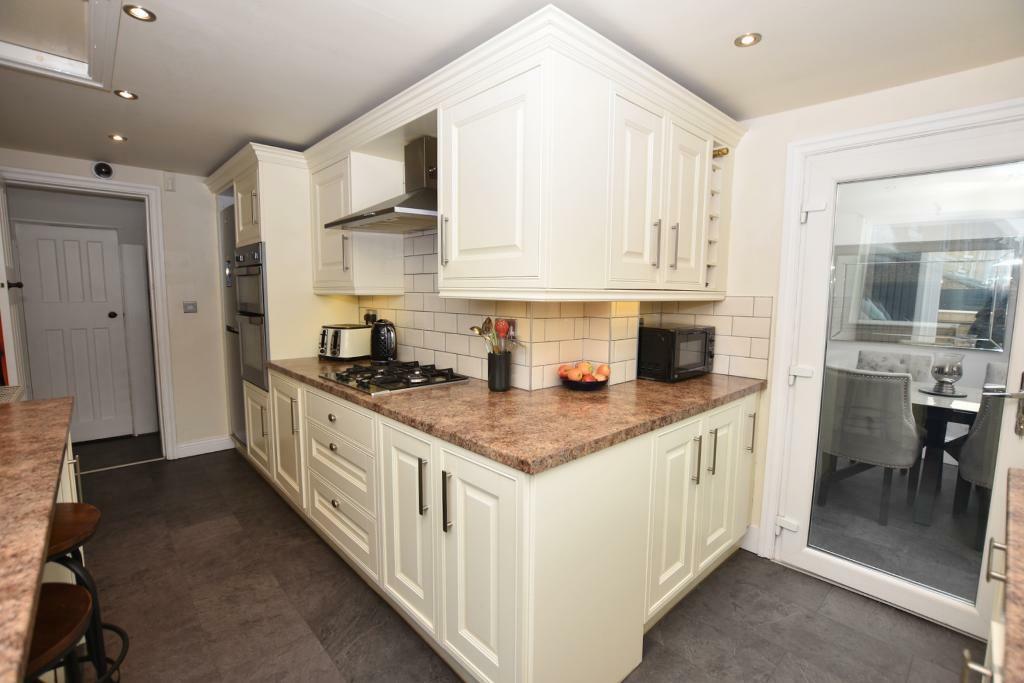 Additional property image - Slade Lane, Padiham, BB12 9AA