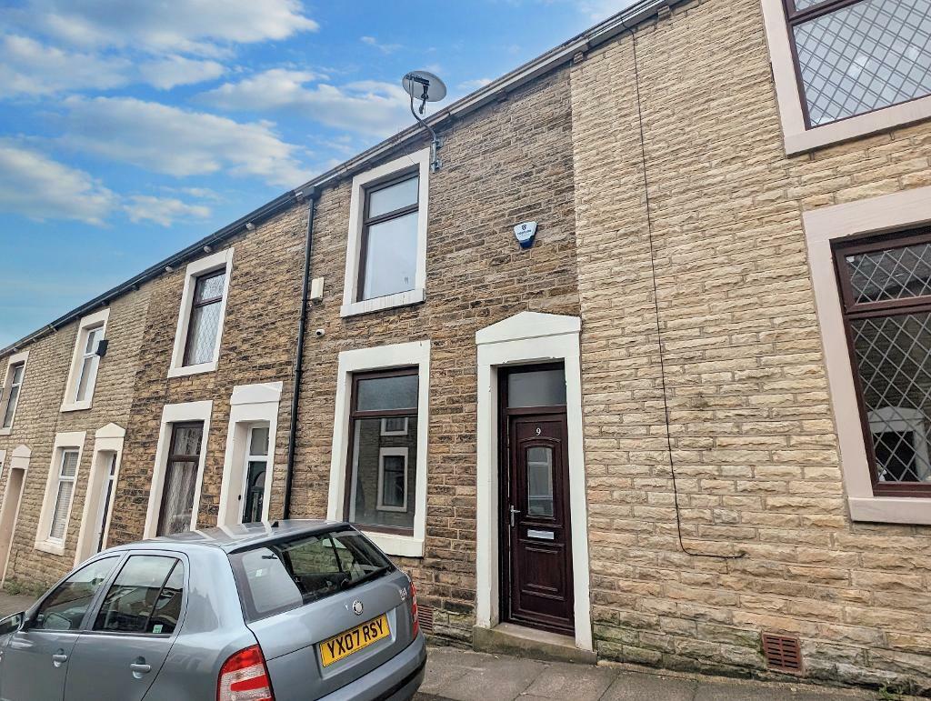 2 bedroom terraced house for sale in Street, Great Harwood