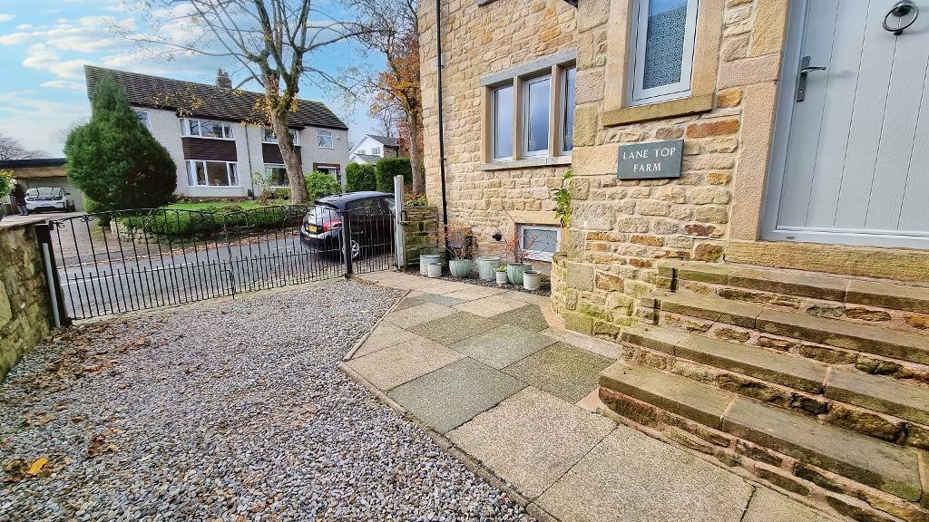 Additional property image - Wheatley Lane Road, Fence, BB12 9EB