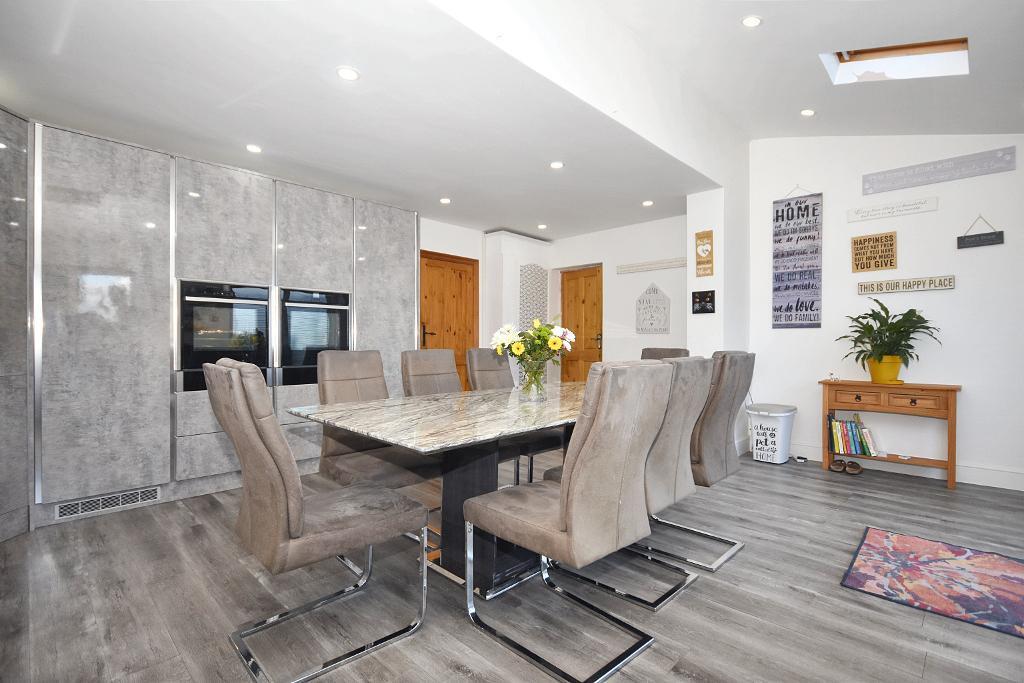Additional property image - Mayfield Avenue, Clitheroe, Lancashire, BB7 1LB