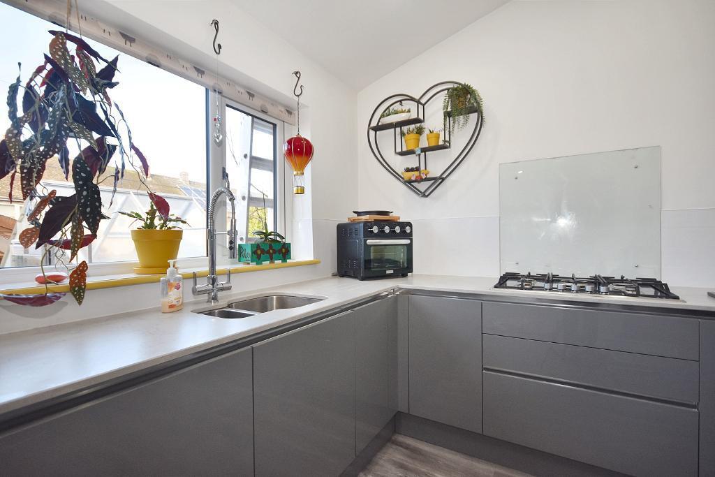 Additional property image - Mayfield Avenue, Clitheroe, Lancashire, BB7 1LB