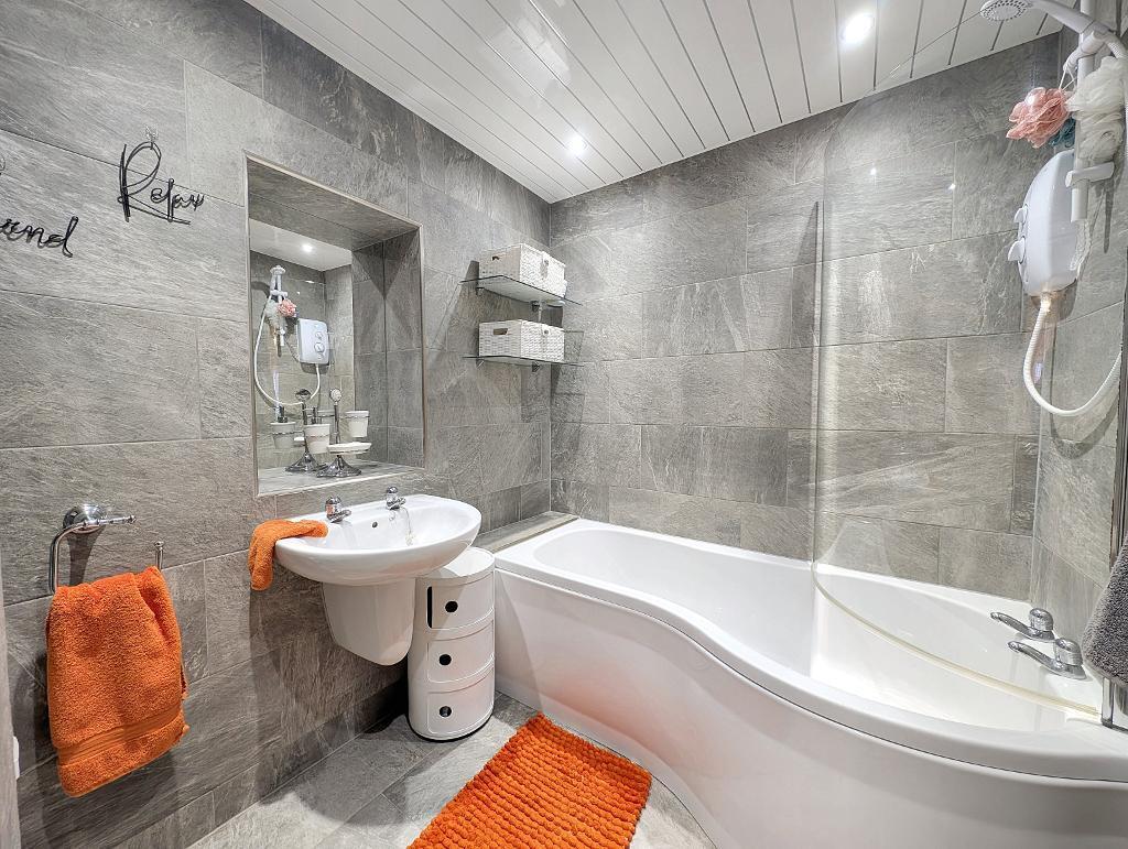 Additional property image - Mayfield Avenue, Clitheroe, Lancashire, BB7 1LB