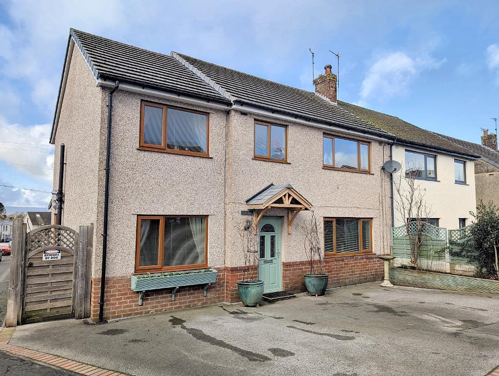 Additional property image - Mayfield Avenue, Clitheroe, Lancashire, BB7 1LB