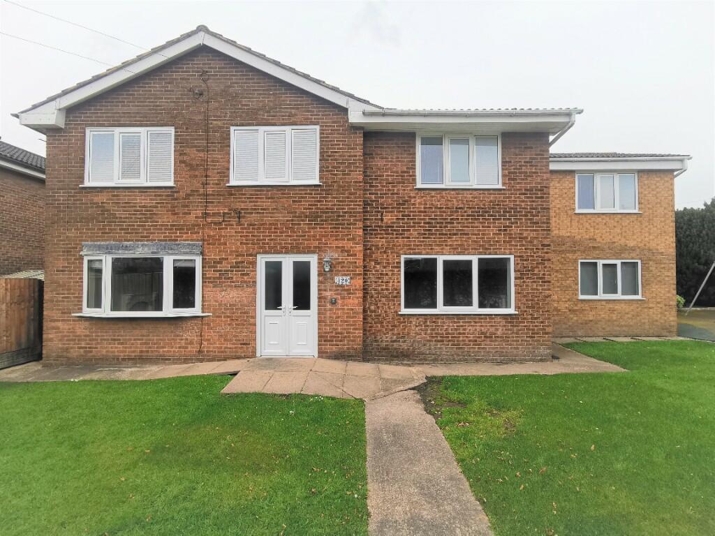 6 bedroom detached house for sale in Croston Road, Leyland, Lancashire