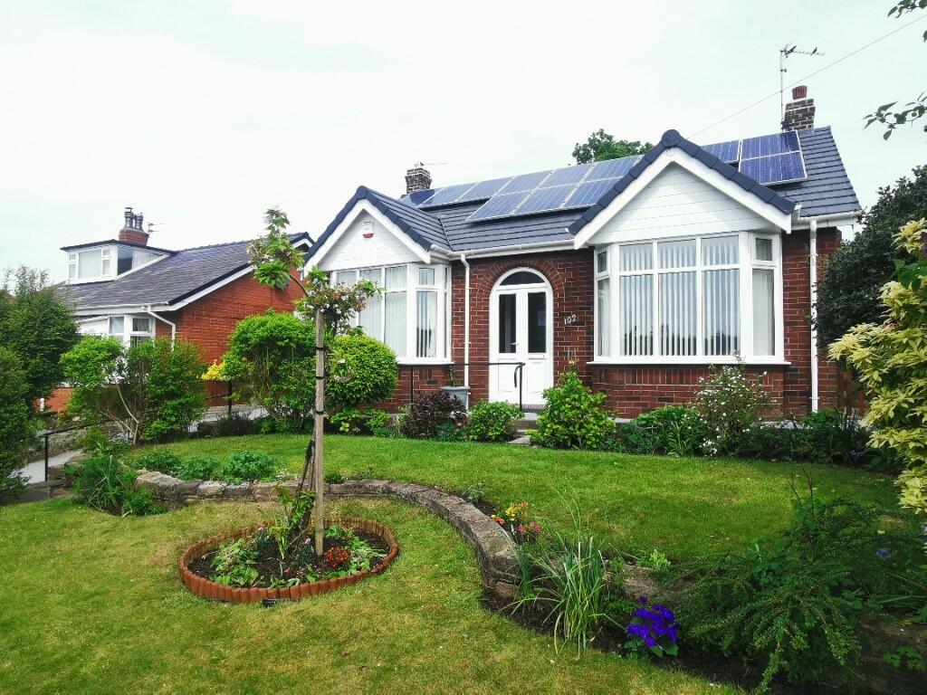 2 bedroom detached bungalow for sale in Bent Lane, Leyland, Lancashire