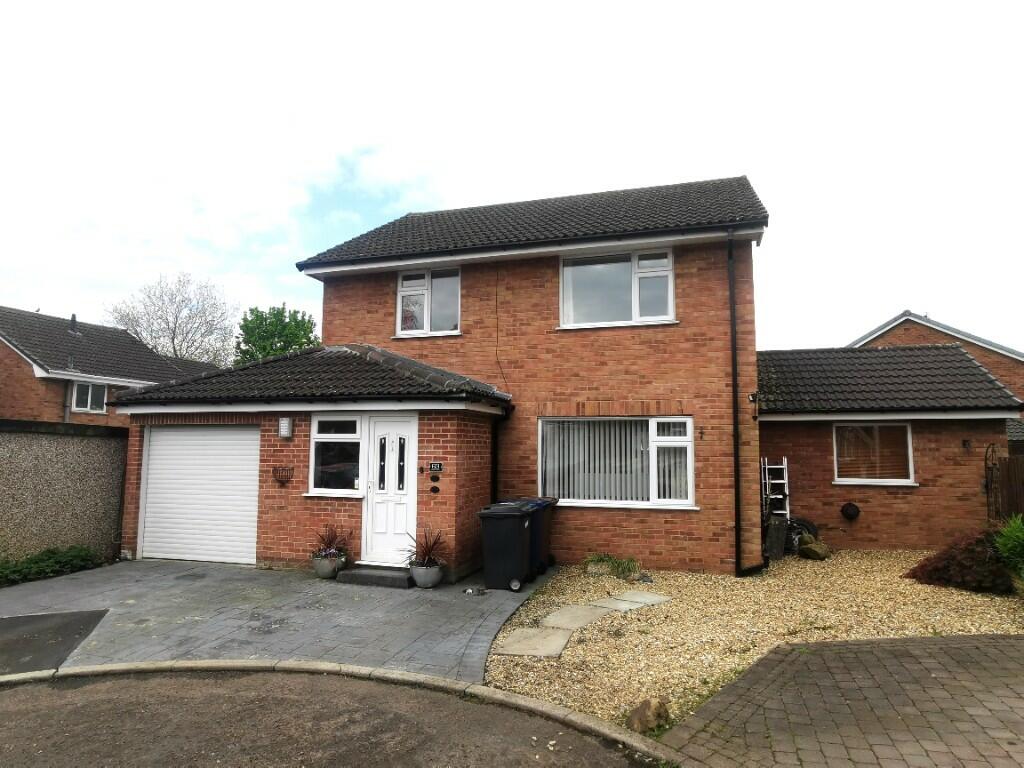 4 bedroom detached house for sale in Ingleborough Way, Leyland ...