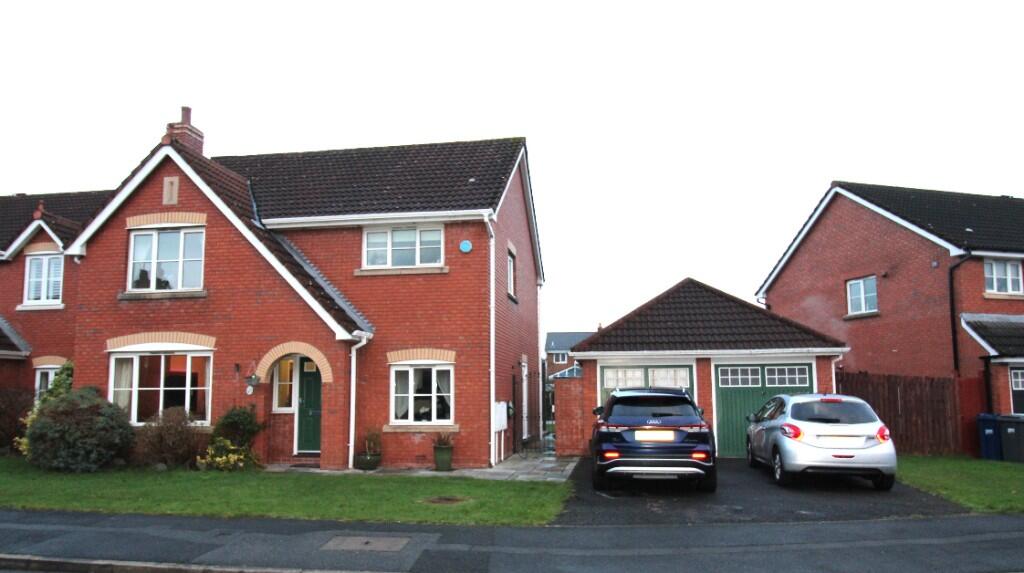 Main image of property: Heatherleigh, Leyland, Lancashire, PR26