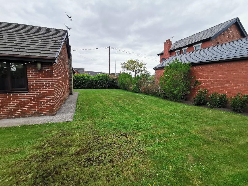 4 bedroom detached bungalow for sale in Leyland Lane, Leyland