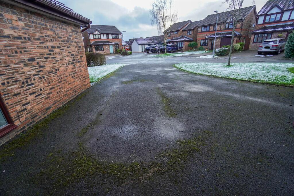 Additional property image - Bellwood, Westhoughton, Bolton