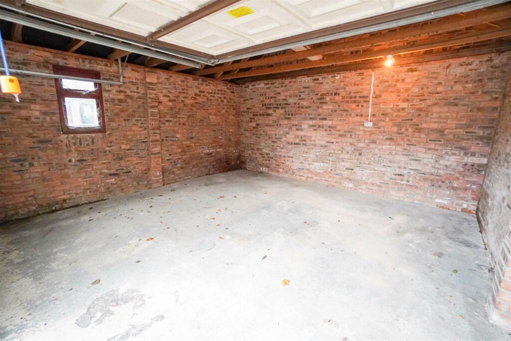 Additional property image - Bellwood, Westhoughton, Bolton