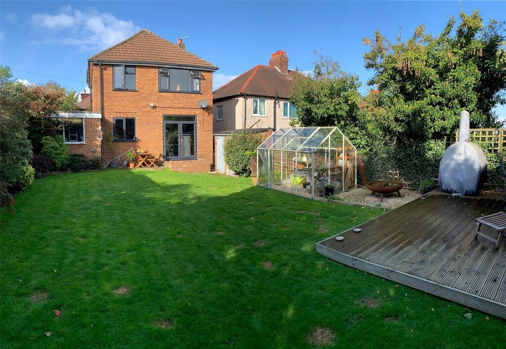 3 bedroom detached house for sale in Raeburn Avenue, West Kirby, Wirral