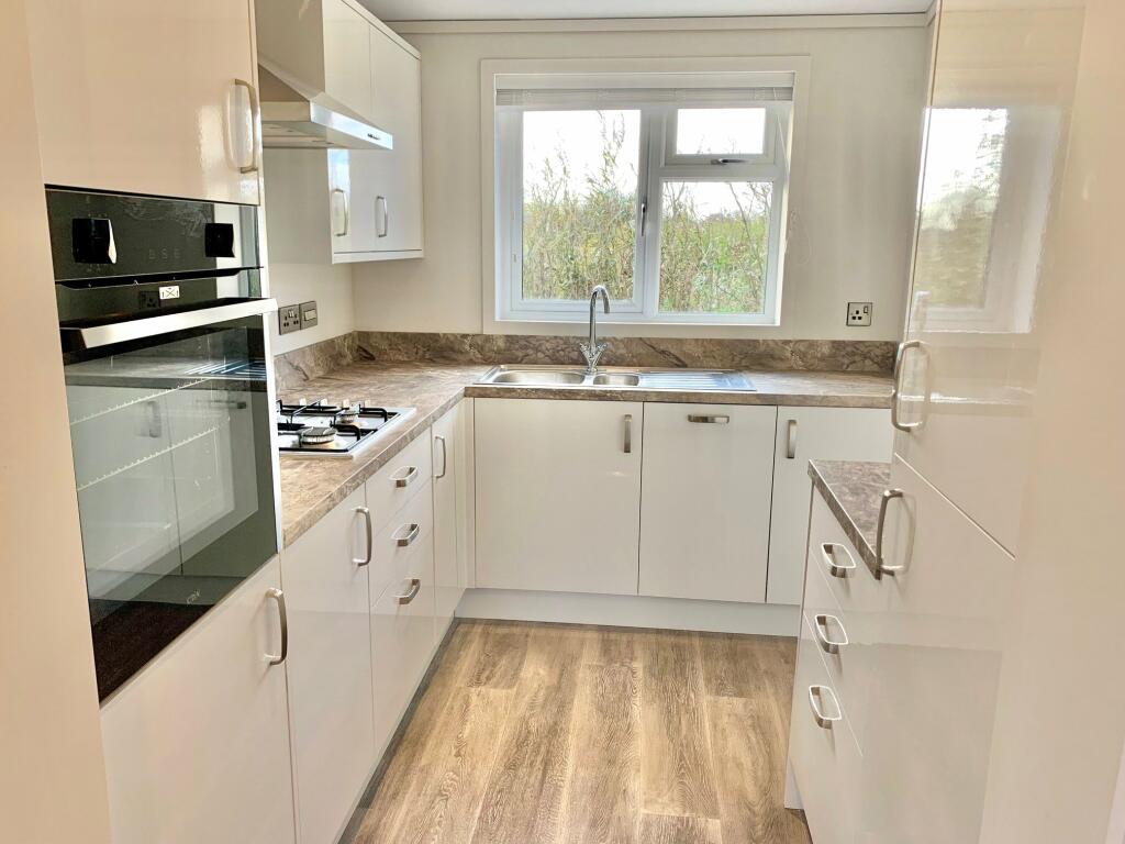 Additional property image - Links View, Park Lane, Meols, Merseyside, CH47