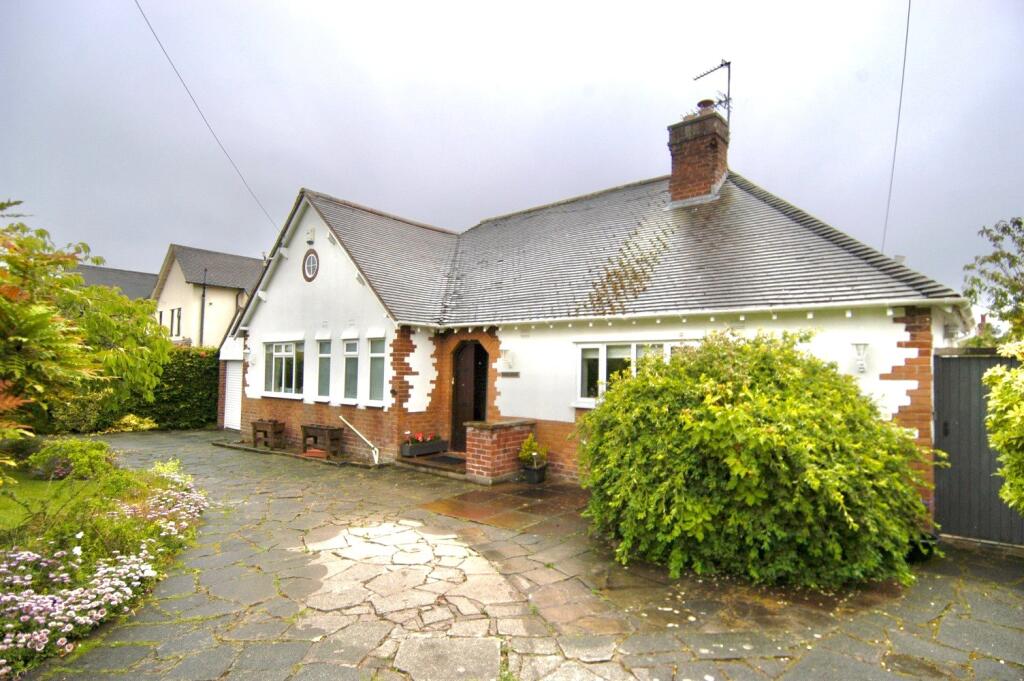 Main image of property: Heathway, WIRRAL, Merseyside, CH60