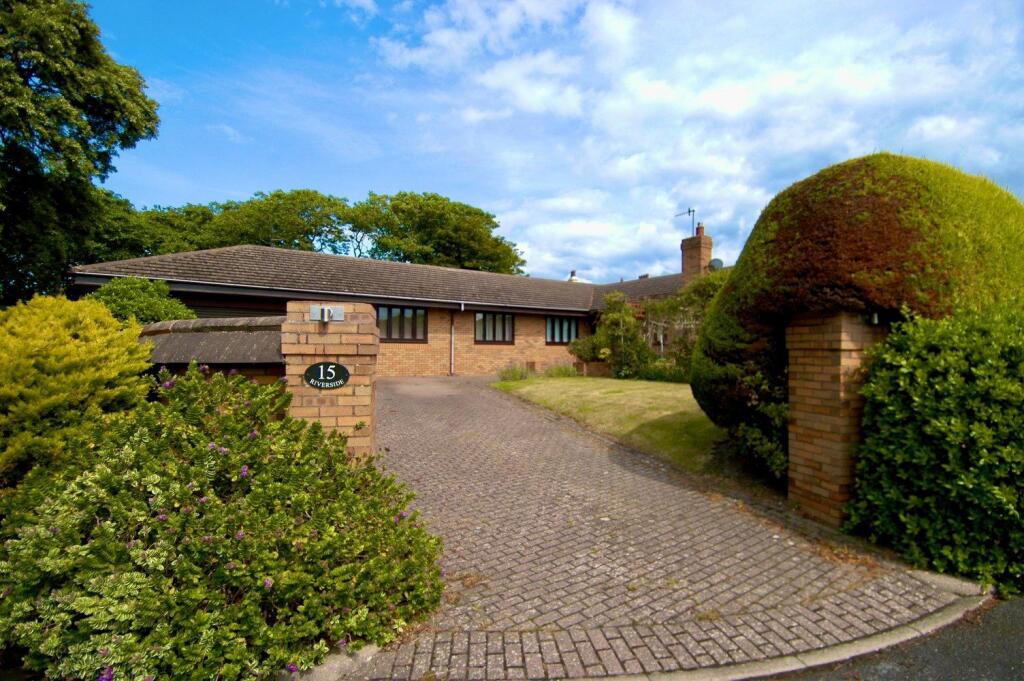 Main image of property: Riverside, West Kirby, Wirral, Merseyside, CH48